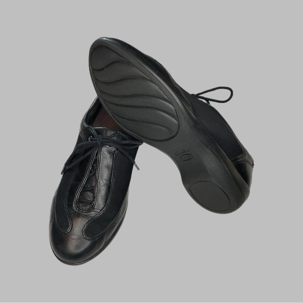 CLARKS Everyday Comfort 8 WIDE Low Profile Black Leather Casual Oxford Lace up